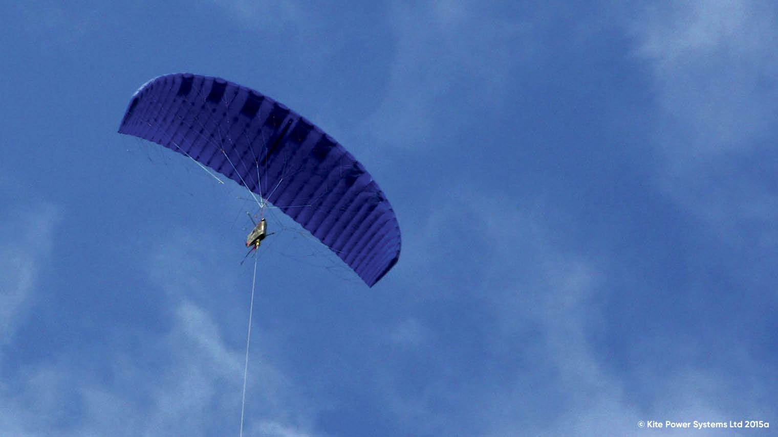 kite gliding flying